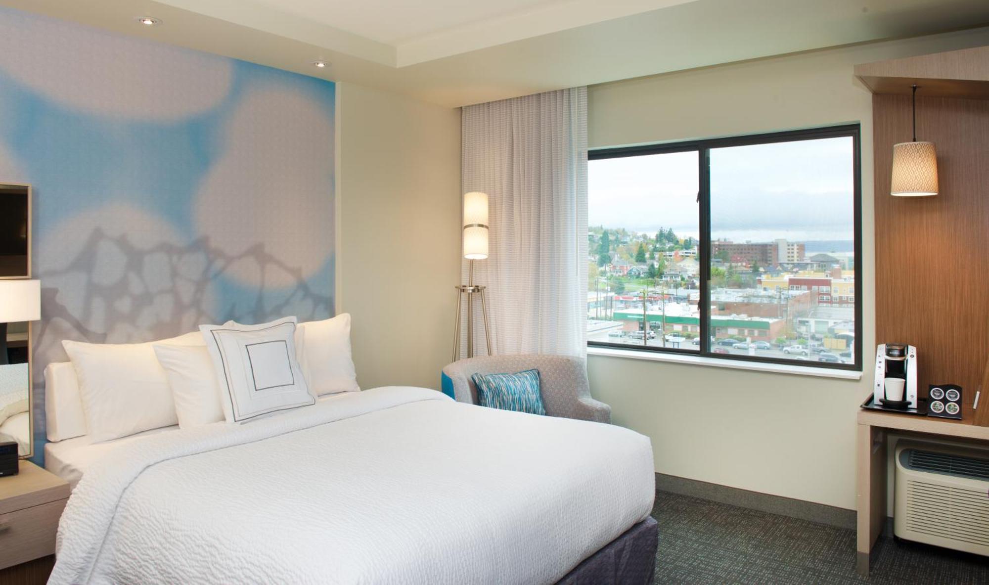 Courtyard By Marriott Seattle Everett Downtown Bagian luar foto