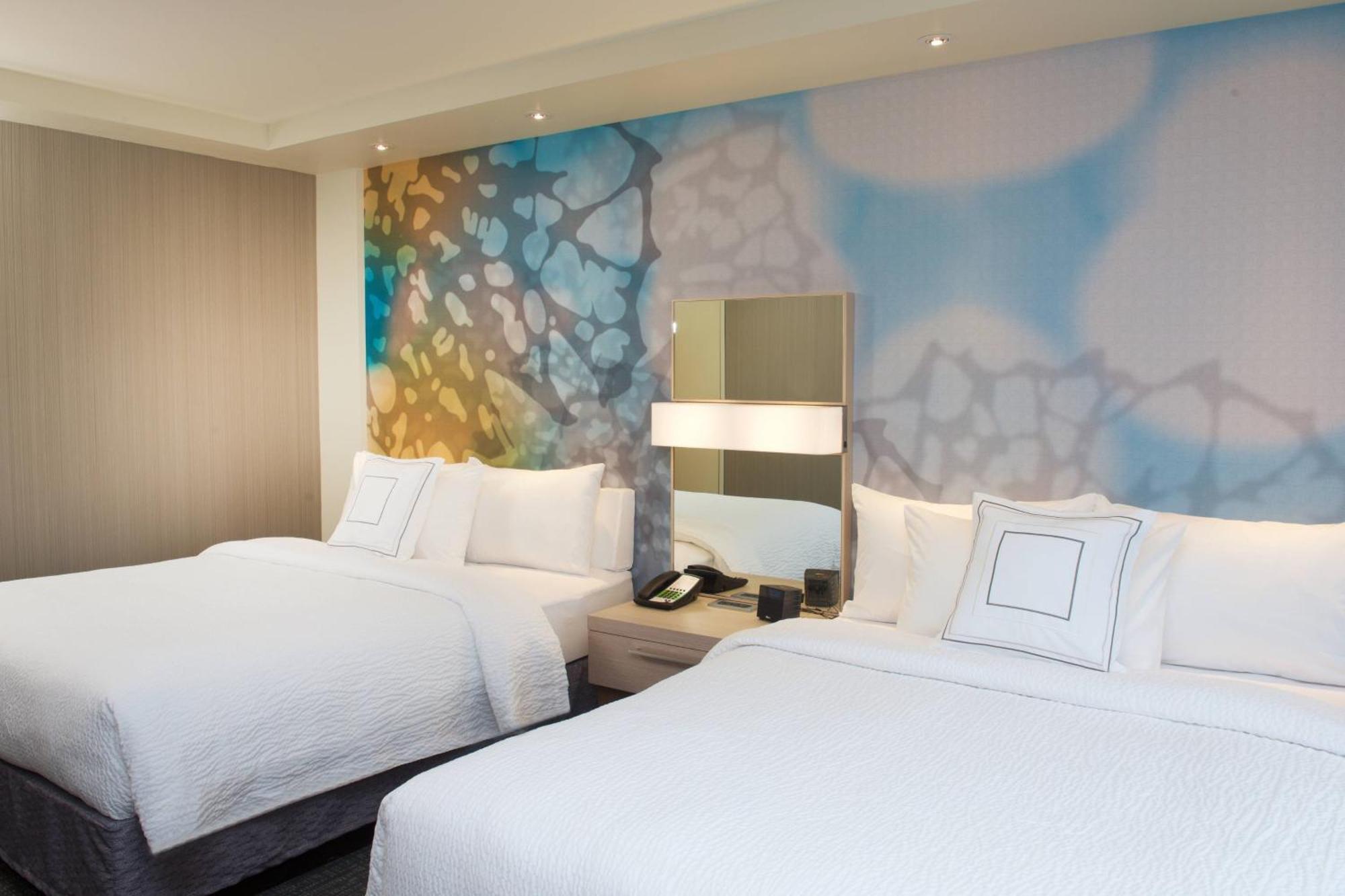 Courtyard By Marriott Seattle Everett Downtown Bagian luar foto