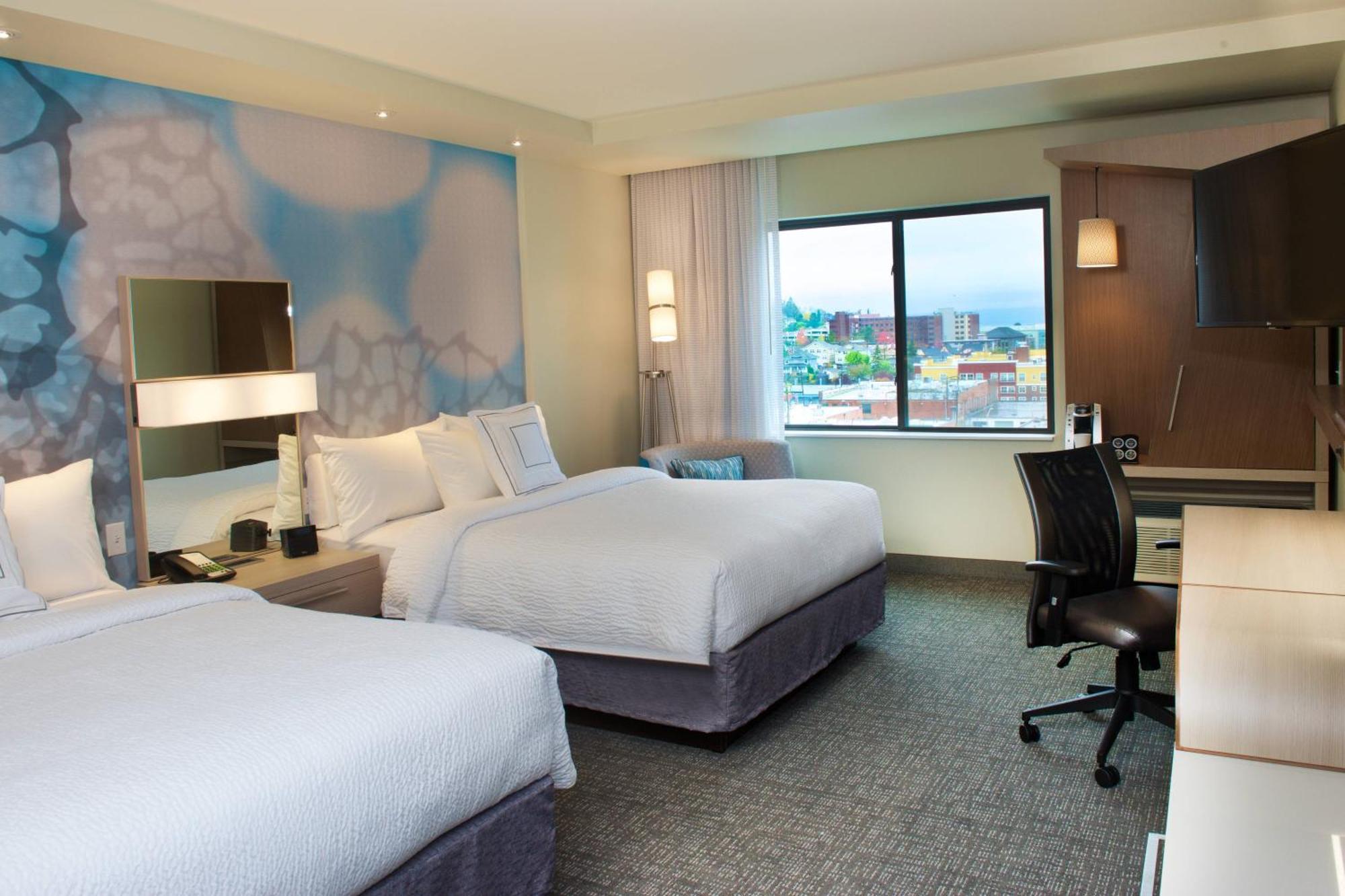 Courtyard By Marriott Seattle Everett Downtown Bagian luar foto