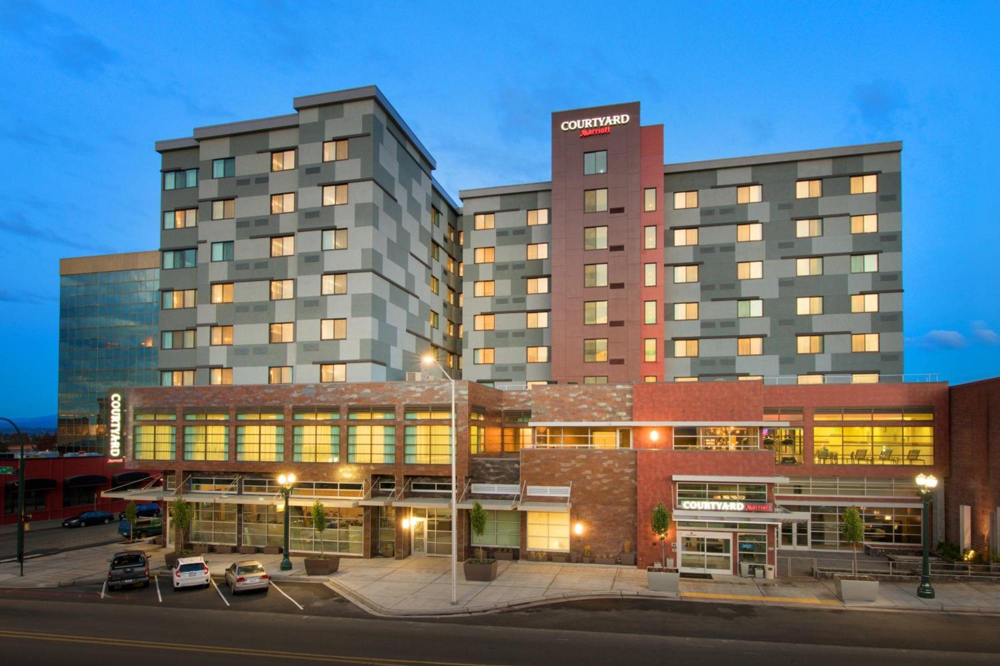 Courtyard By Marriott Seattle Everett Downtown Bagian luar foto