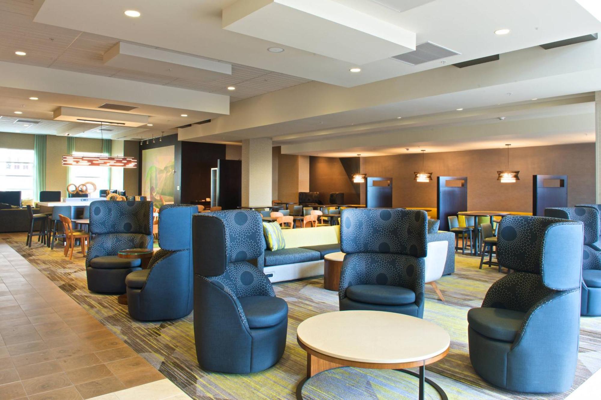 Courtyard By Marriott Seattle Everett Downtown Bagian luar foto